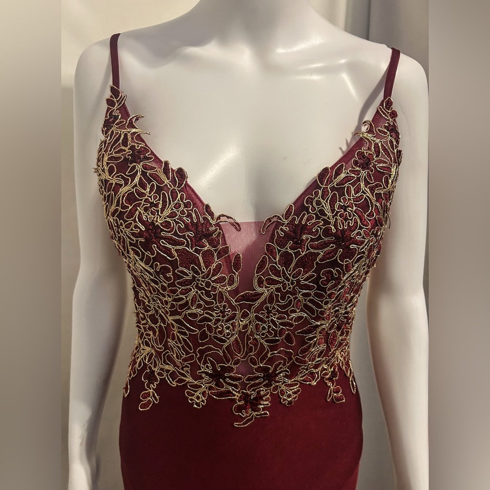 Let’s Sz XS Elegant Burgundy Dress Gold Embroidery Whimsigoth Romantic Dark Goth - Picture 3 of 14